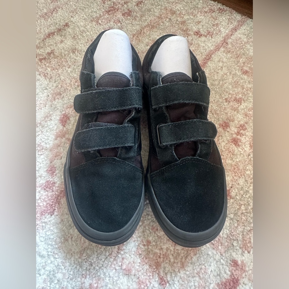 Vans Black and Brown Sneakers size 6. (#136)